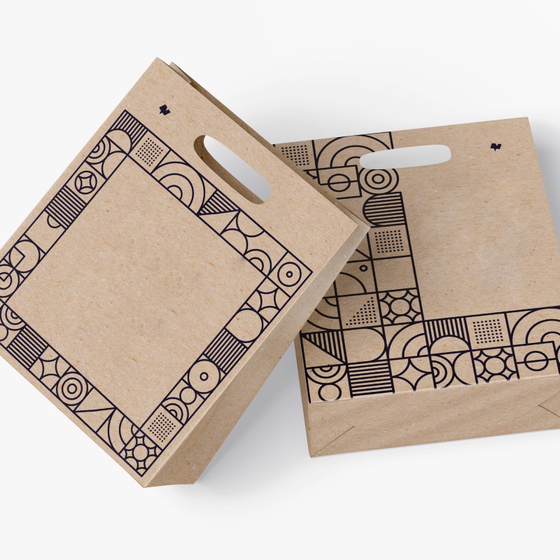 Sac en kraft brun et poignées découpées